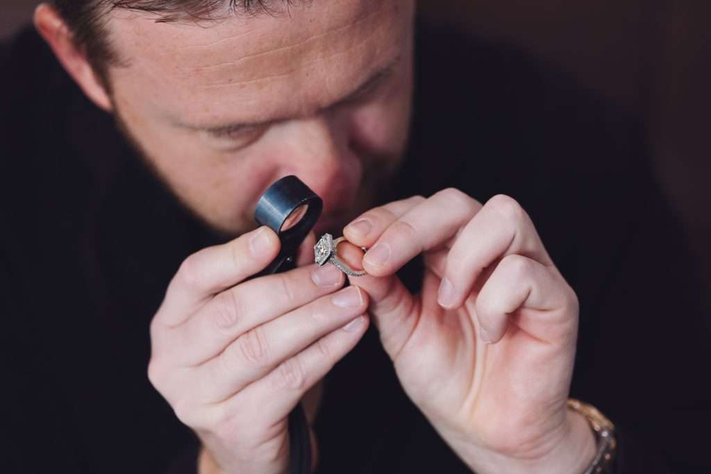 Jewelry Valuation with Expertise and Integrity